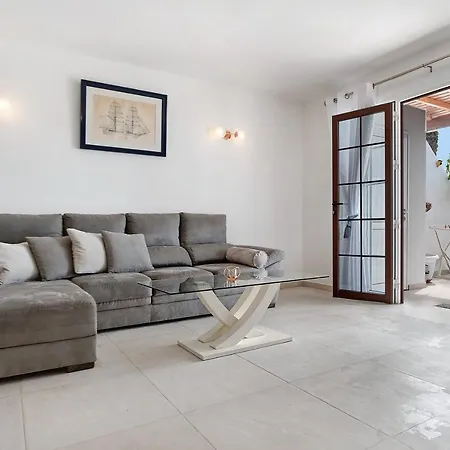 Lägenhet Puerto Chico E