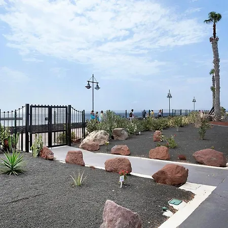 Puerto Chico E Playa Blanca (Lanzarote)