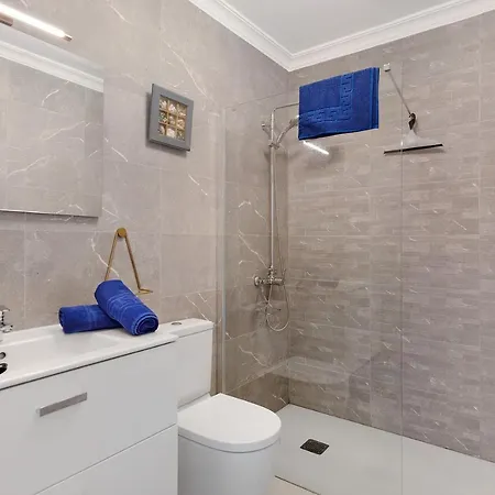 Puerto Chico E Playa Blanca (Lanzarote)