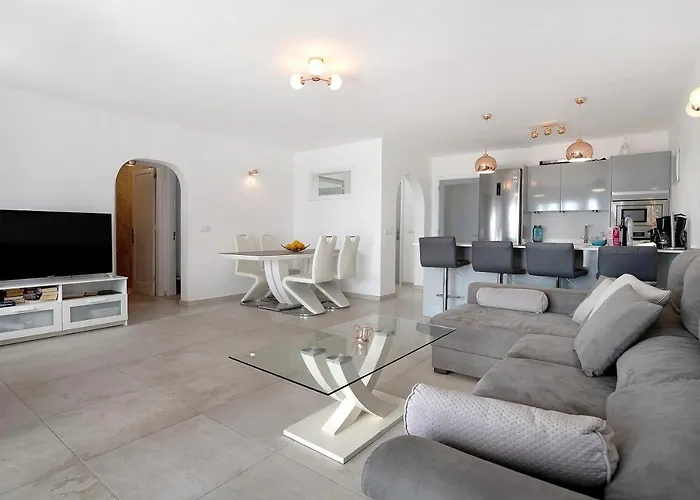 Puerto Chico E Apartamento *